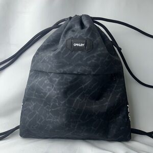 NEW Oakley Street Satchel Drawstring Bag